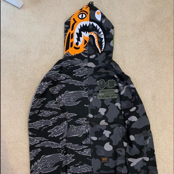 Bape Other - Bape X Undefeated Tiger Hoodie Size Medium